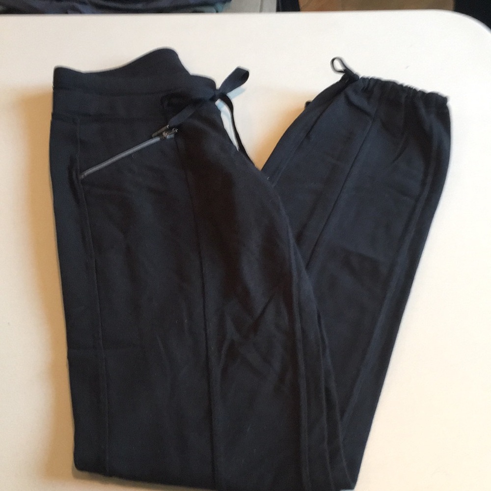 Athleta full length tapered pants